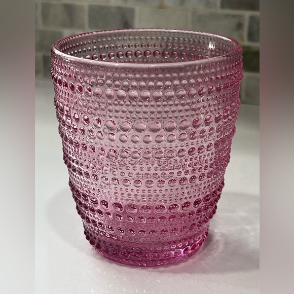 Pink Bubble Textured Drinking Glasses. Set Of Four. - Picture 2 of 9